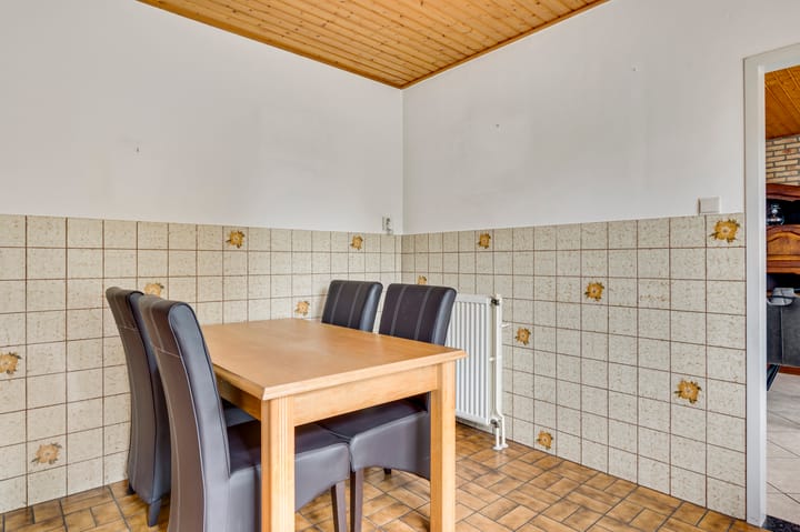 Photo 12 of Groelsstraat 6