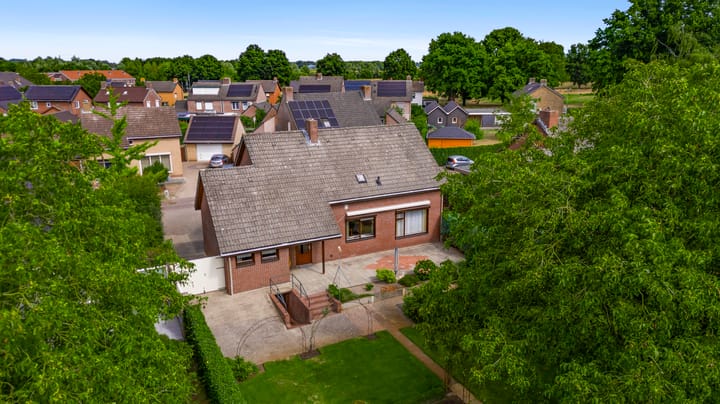 Photo 32 of Groelsstraat 6