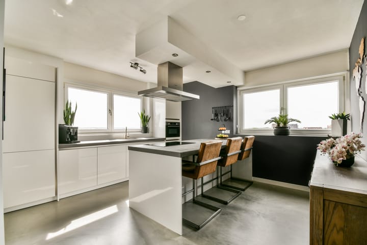 Photo 7 of Passage 206