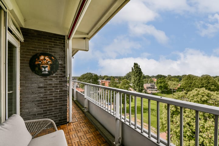 Photo 19 of Passage 206