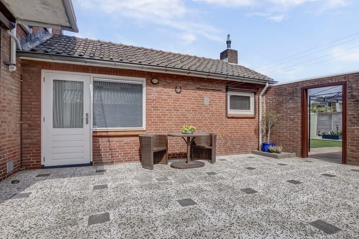 Foto 32 van Bernhardstraat 7