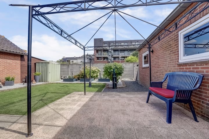 Foto 33 van Bernhardstraat 7