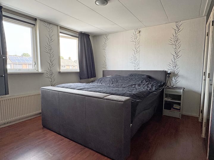 Foto 15 van Drostenstraat 154