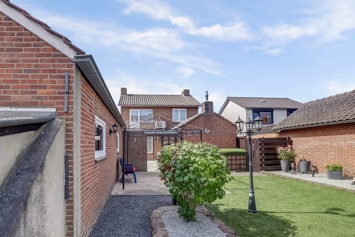 Foto 34 van Bernhardstraat 7