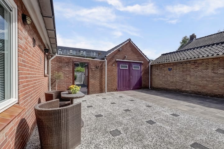 Foto 41 van Bernhardstraat 7