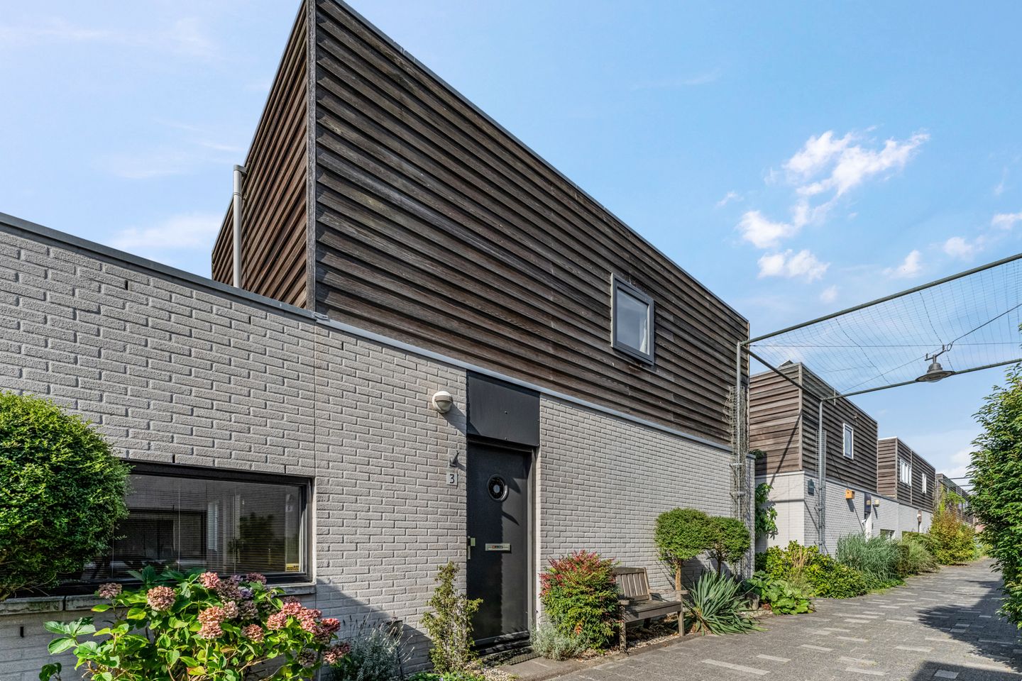 Foto 1 van Memphis 3