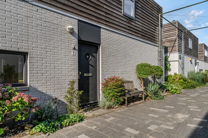 Foto 2 van Memphis 3