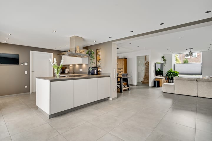 Foto 10 van Mariabergstraat 2-C