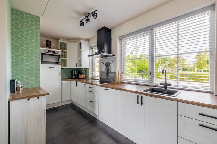 Photo 10 of Menheerseplein 15