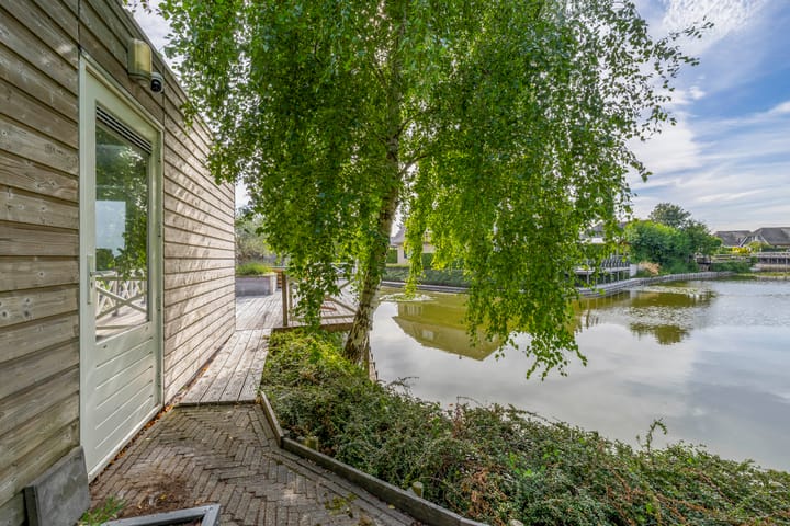 Photo 28 of Menheerseplein 15