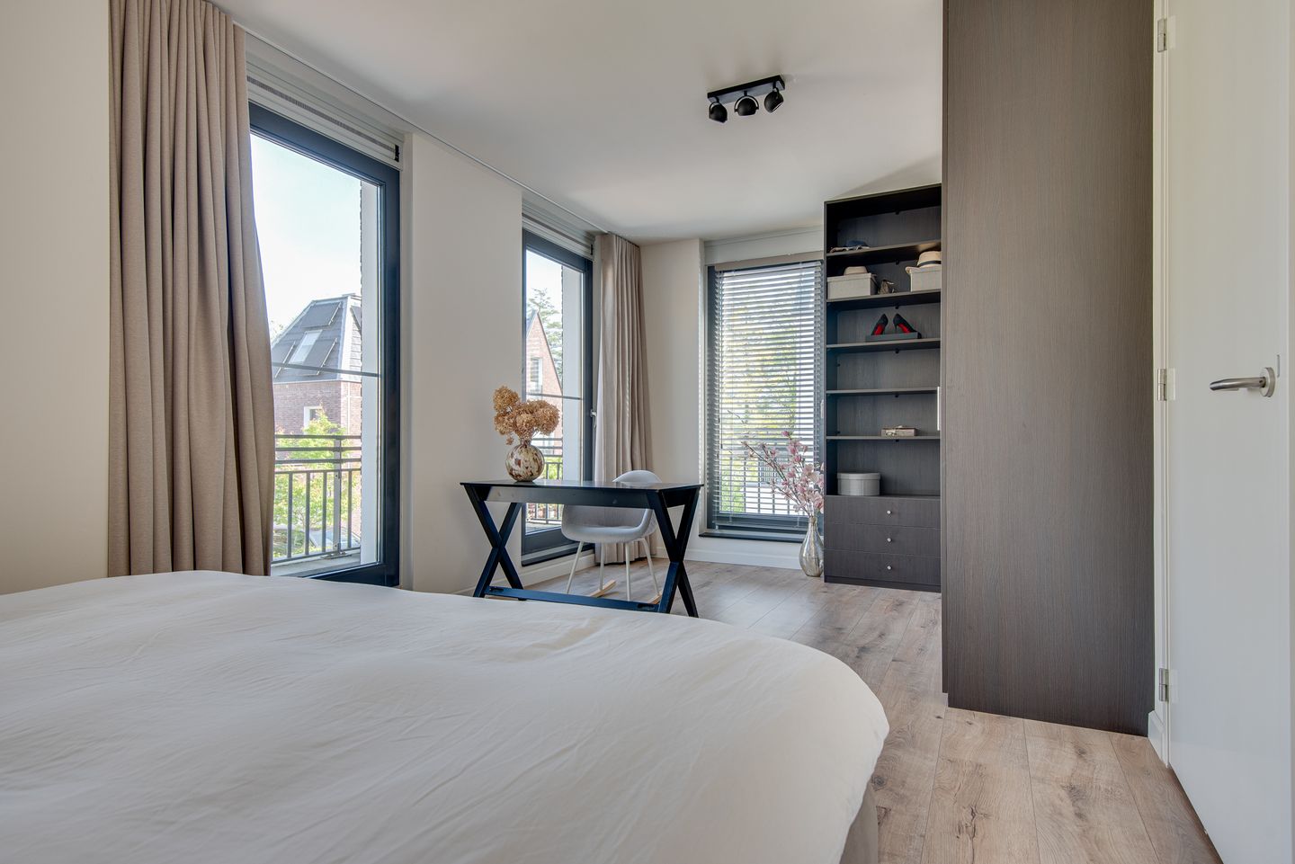 Photo 19 of Honingklaverstraat 3