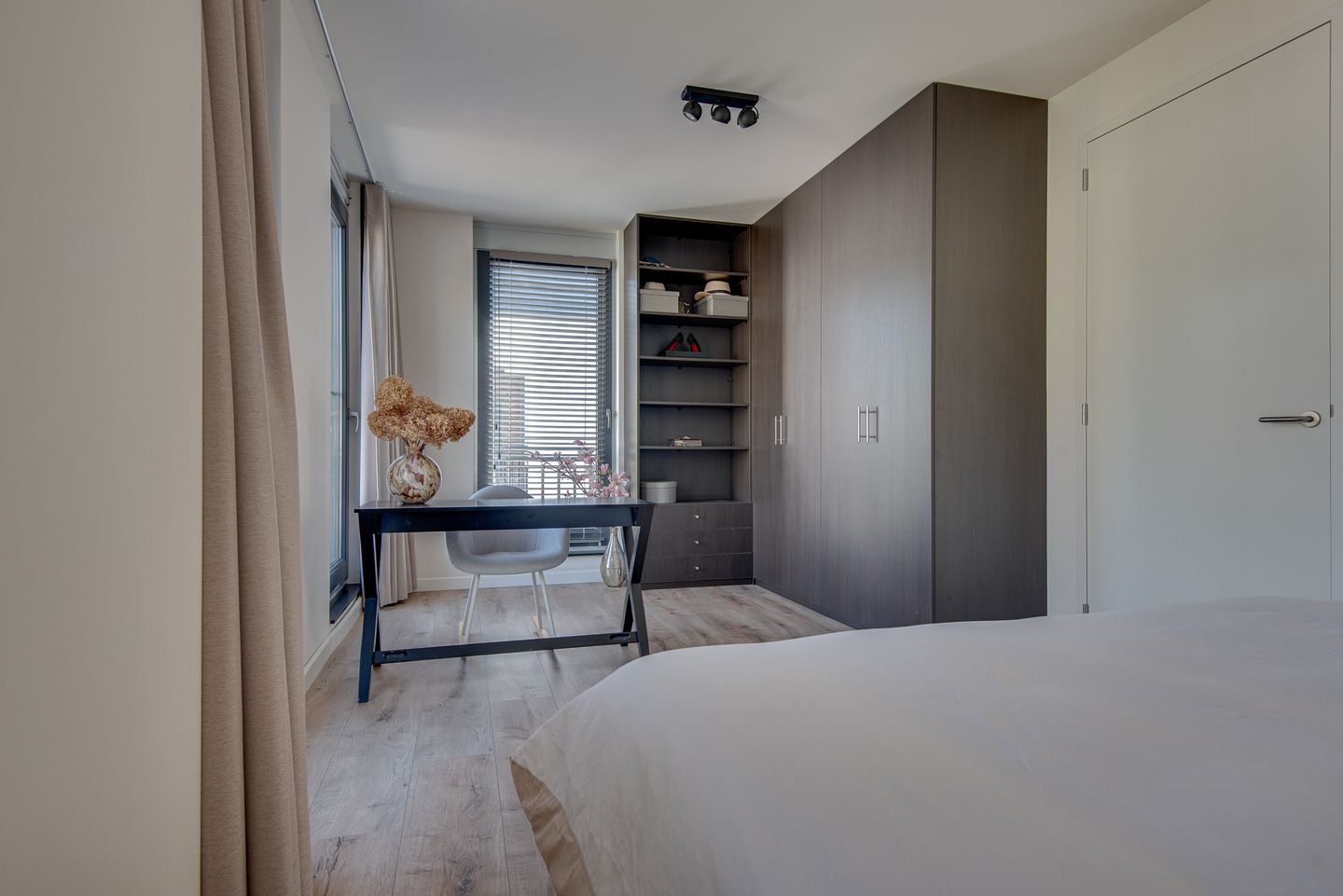 Photo 20 of Honingklaverstraat 3