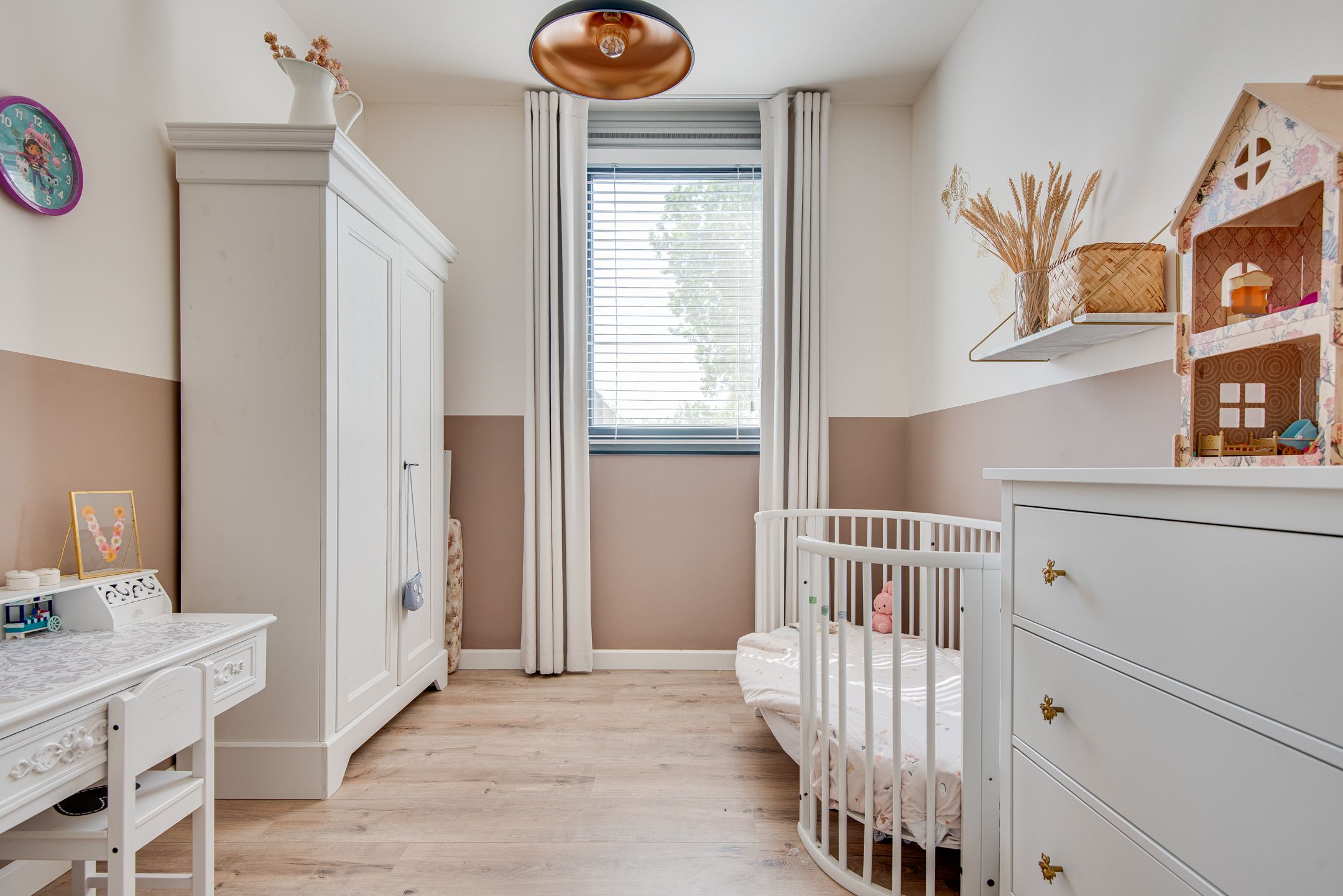 Photo 24 of Honingklaverstraat 3