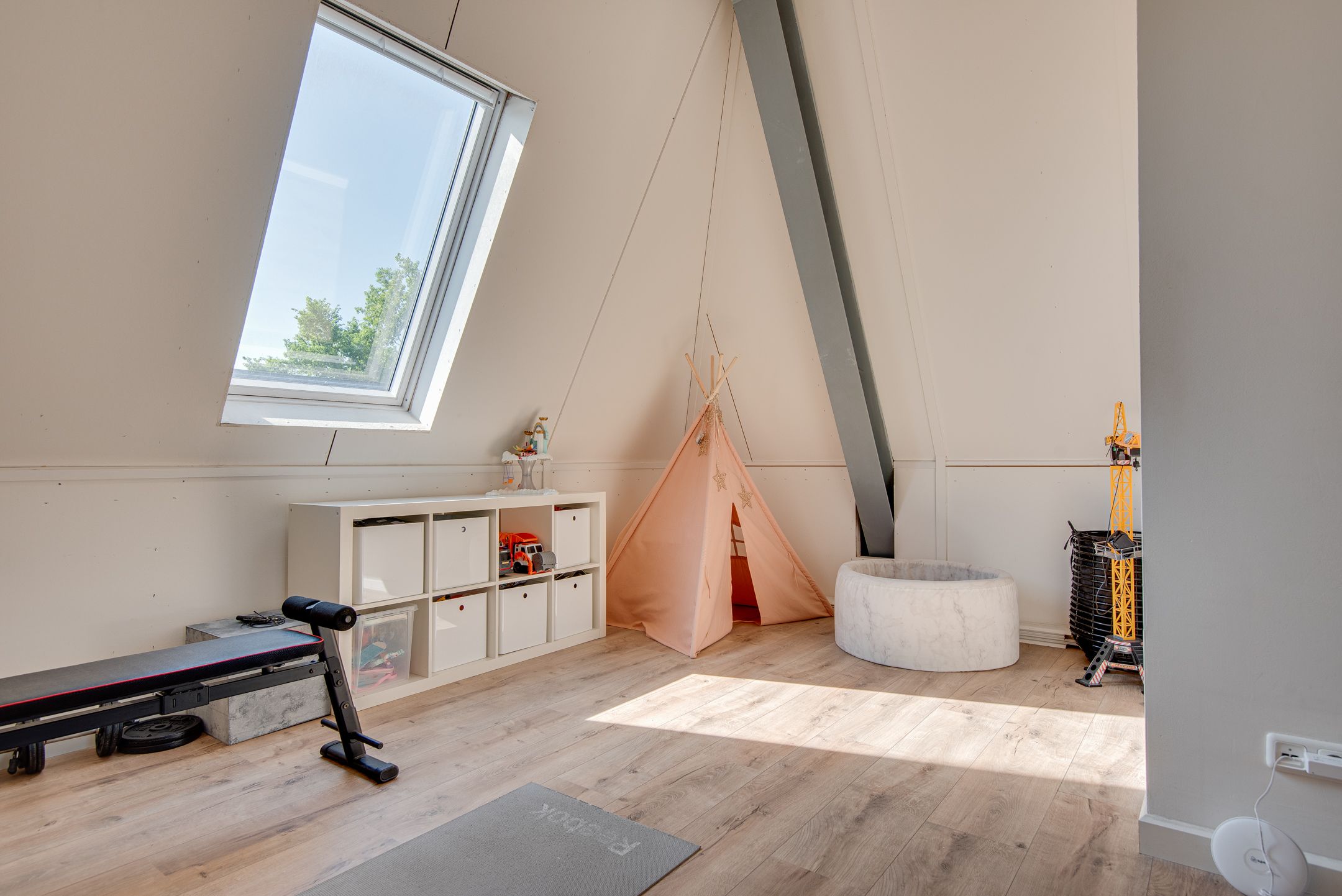 Photo 30 of Honingklaverstraat 3