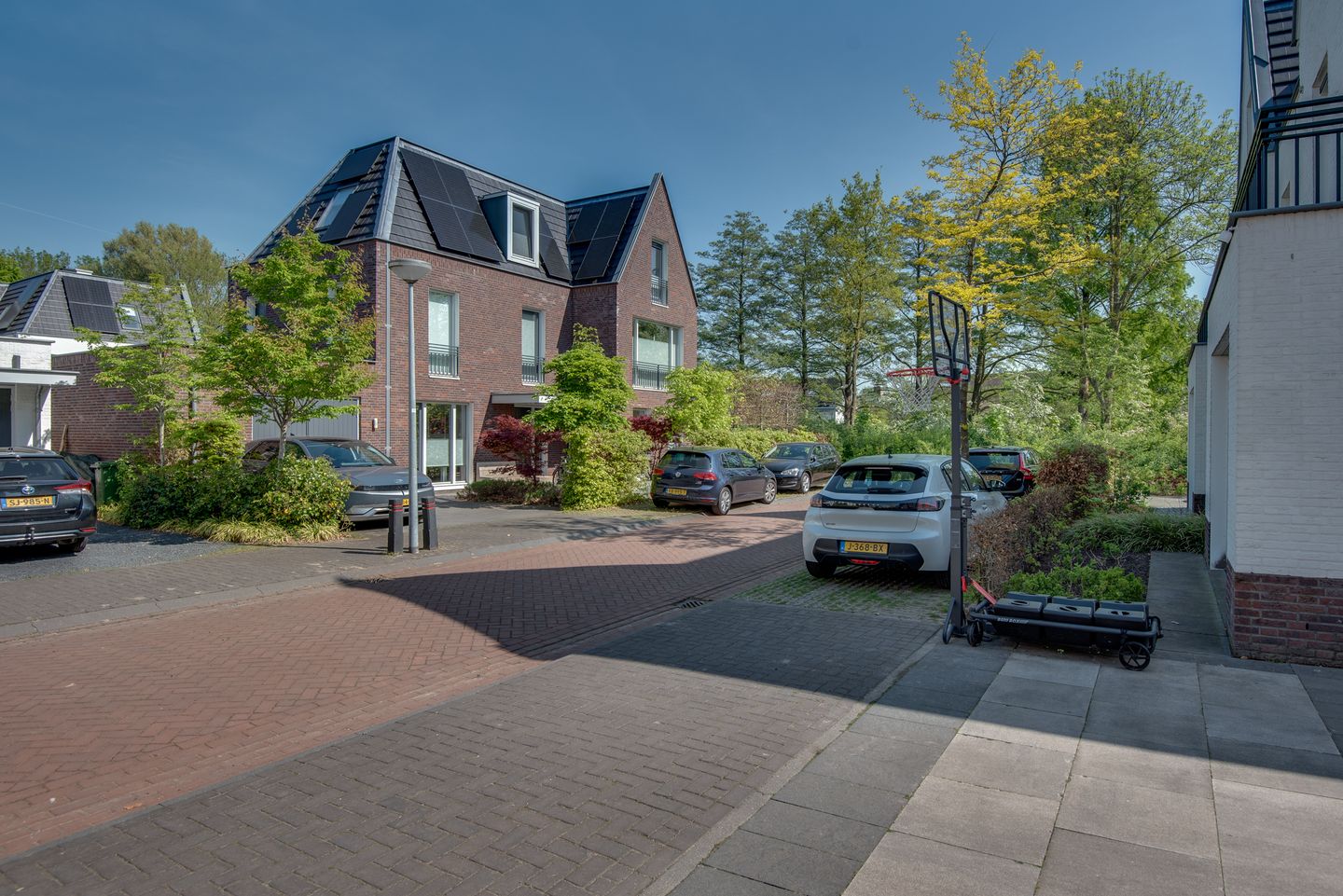 Photo 35 of Honingklaverstraat 3