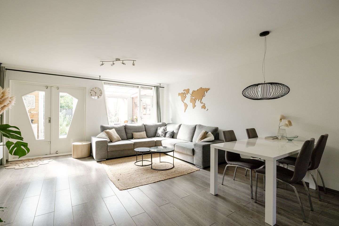 Photo 5 of Rosa Spierstraat 36