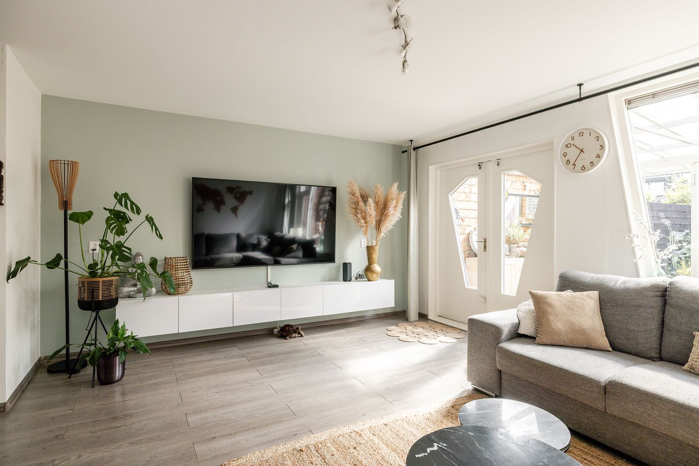 Photo 14 of Rosa Spierstraat 36