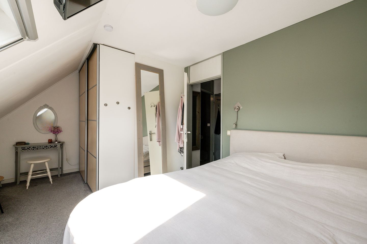 Photo 25 of Rosa Spierstraat 36