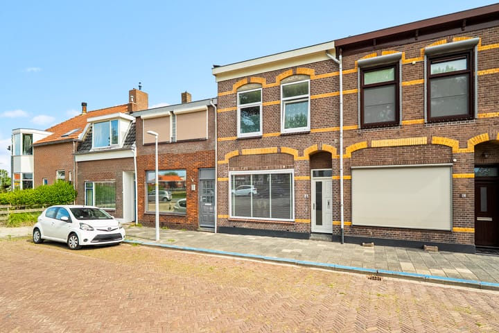 Foto 2 van Parallelweg 81