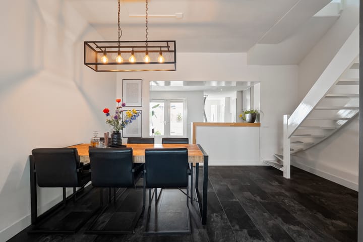 Foto 7 van Parallelweg 81