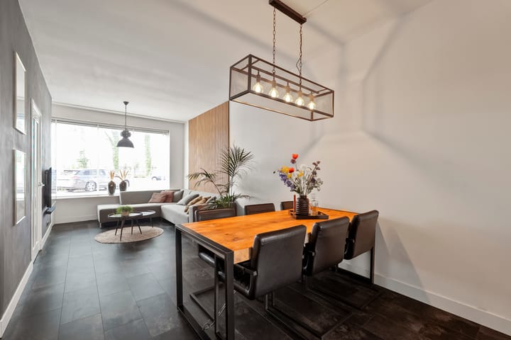 Foto 8 van Parallelweg 81