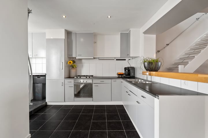 Foto 10 van Parallelweg 81