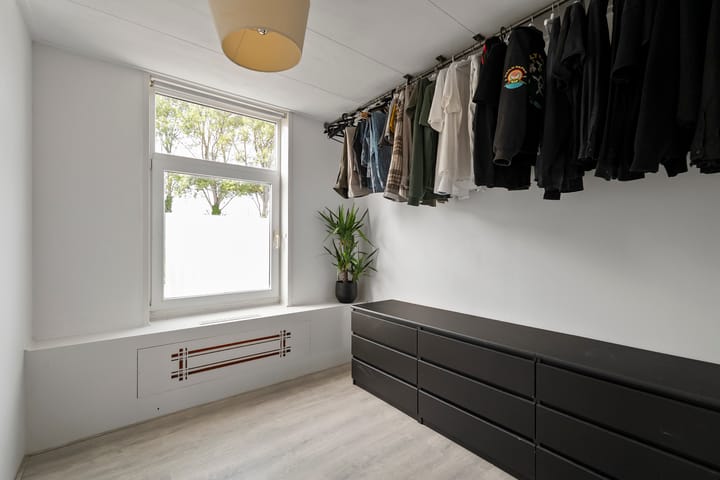 Foto 19 van Parallelweg 81