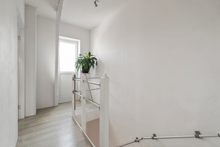 Foto 25 van Parallelweg 81