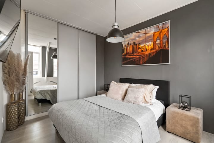 Foto 26 van Parallelweg 81