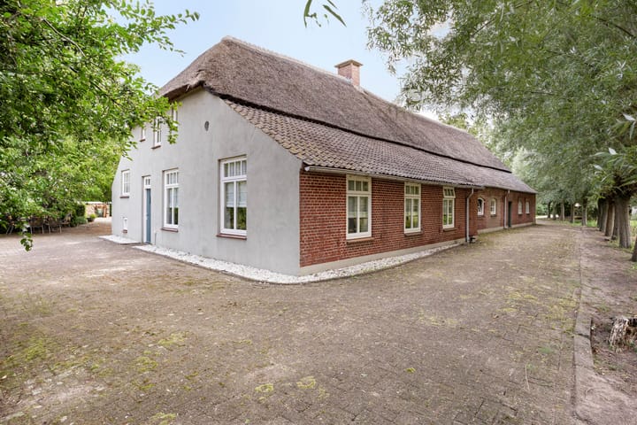 Borne 11, Schijndel