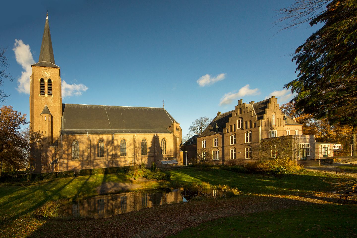 Bekijk foto 3 van Kerklaan 22