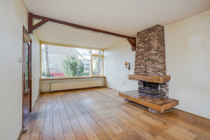 Photo 4 of Jan van Galenlaan 28