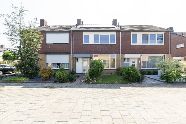 Foto 17 van Cederstraat 12