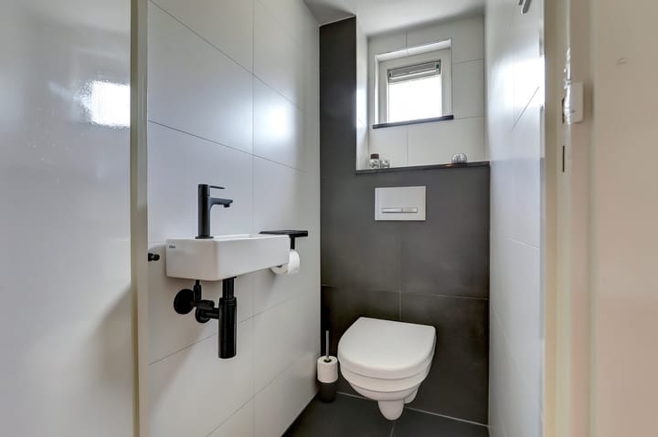 Foto 12 van Wethouder Broekmanstraat 5