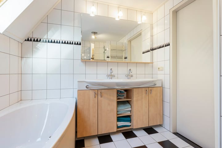 Foto 28 van Westenenkerweg 56-B