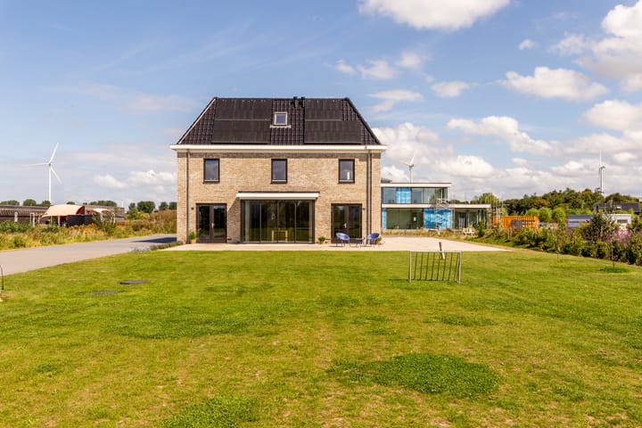 Photo 43 of Henry David Thoreaustraat 18