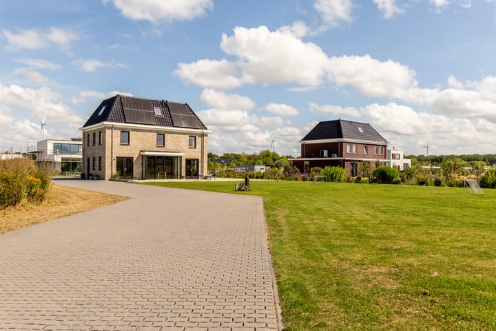 Photo 47 of Henry David Thoreaustraat 18