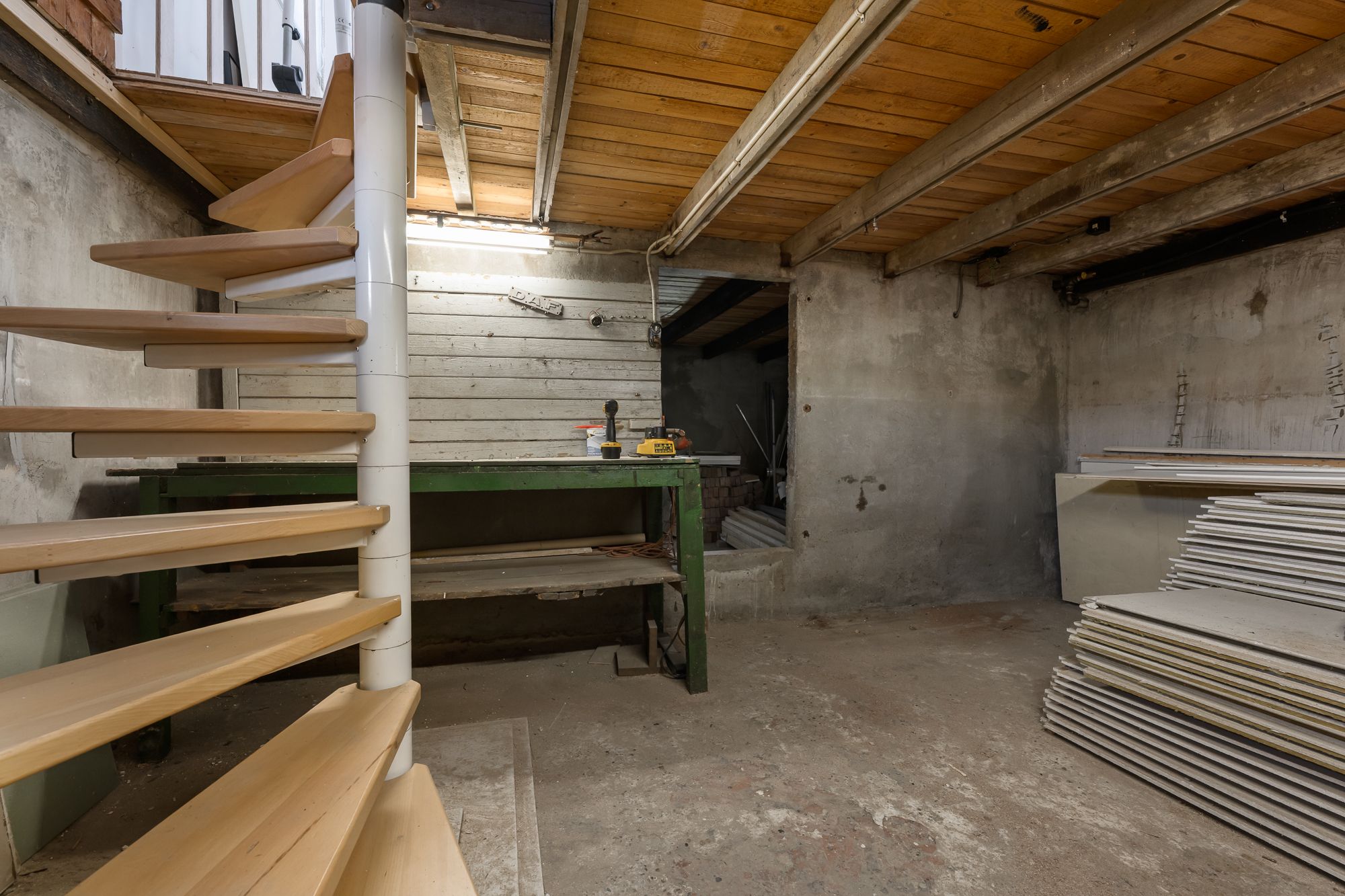 Photo 33 of Kalf R 18-ROOD