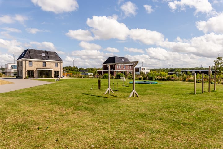 Photo 52 of Henry David Thoreaustraat 18