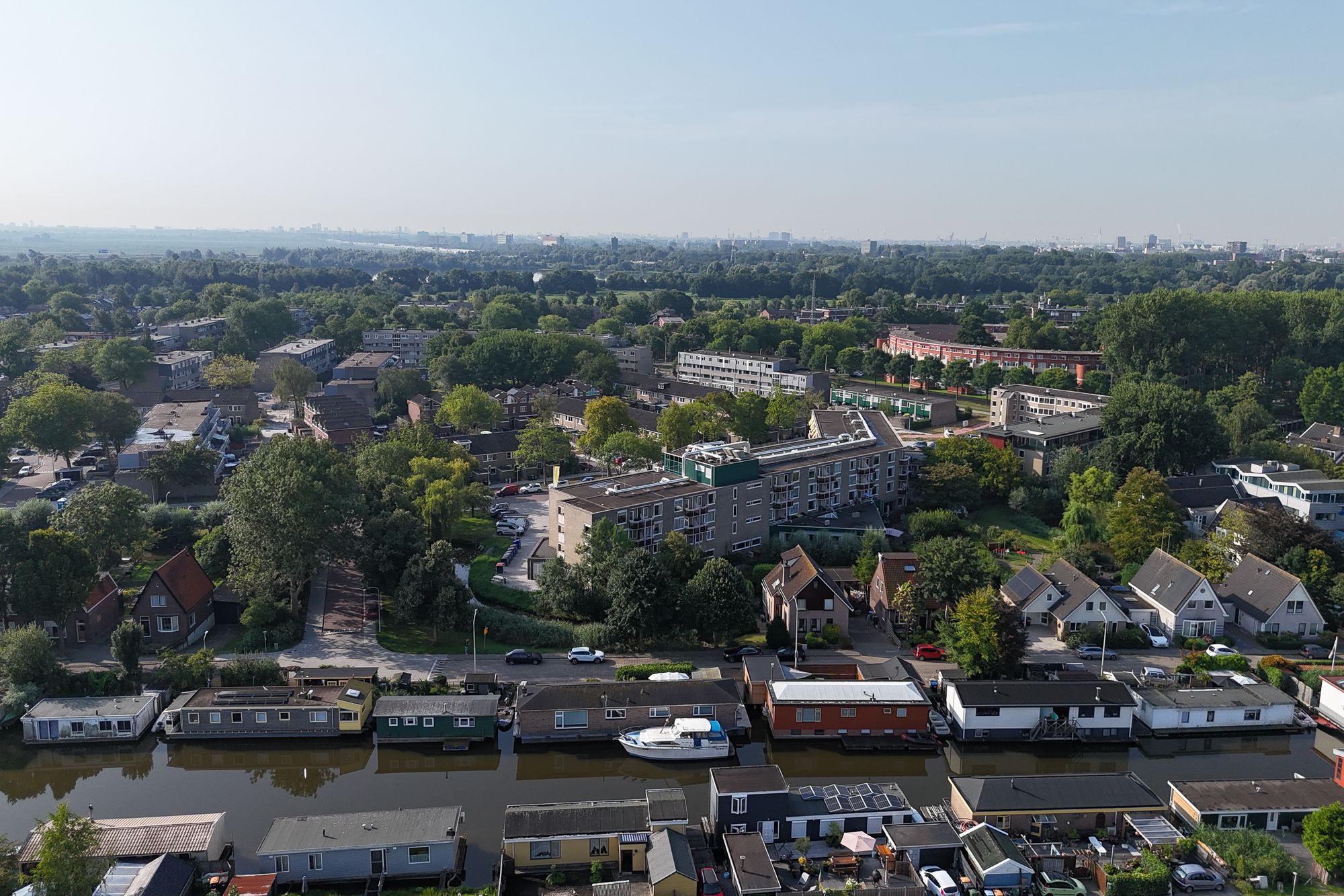 Photo 51 of Kalf R 18-ROOD