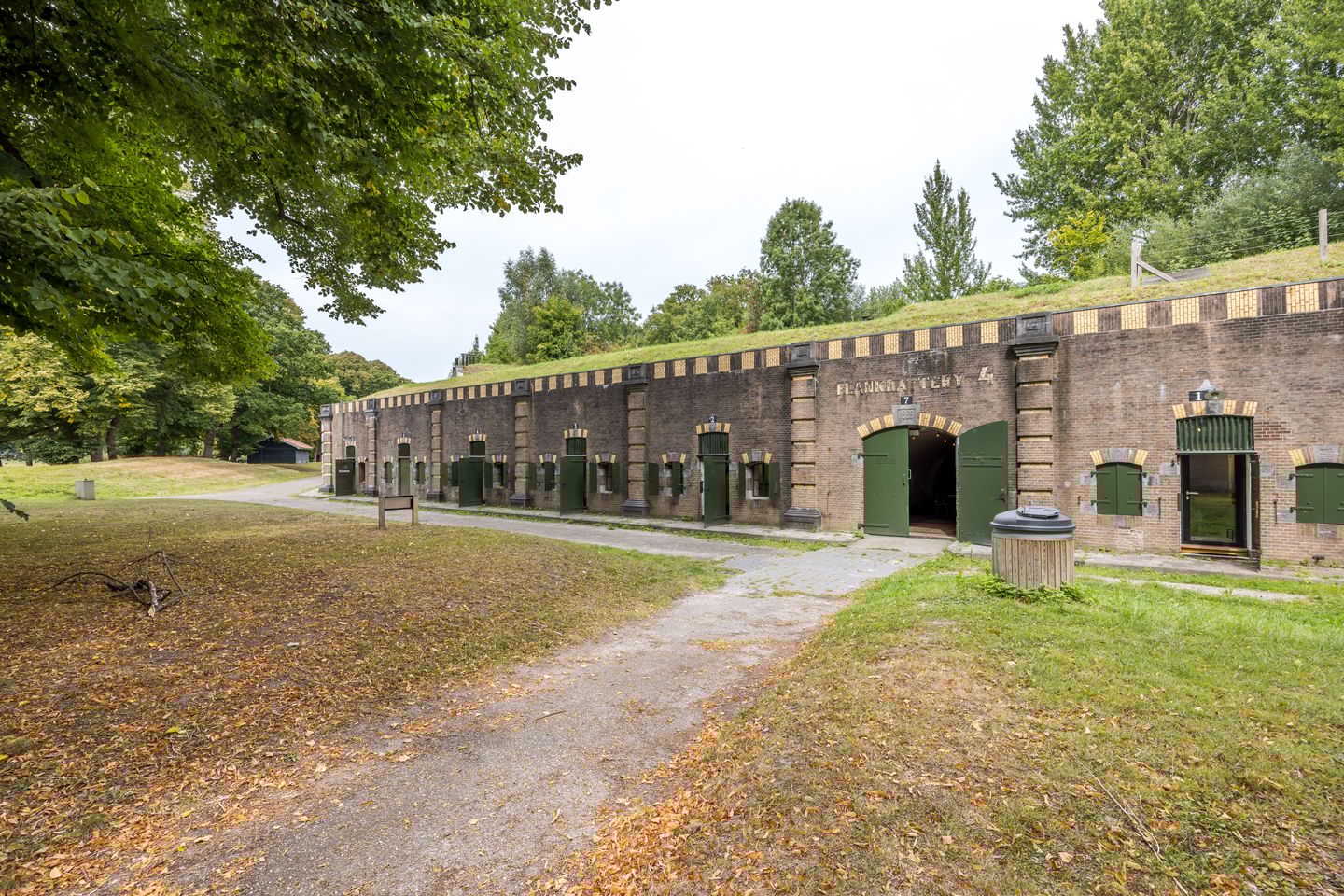View photo 1 of Vossegatsedijk 3-5