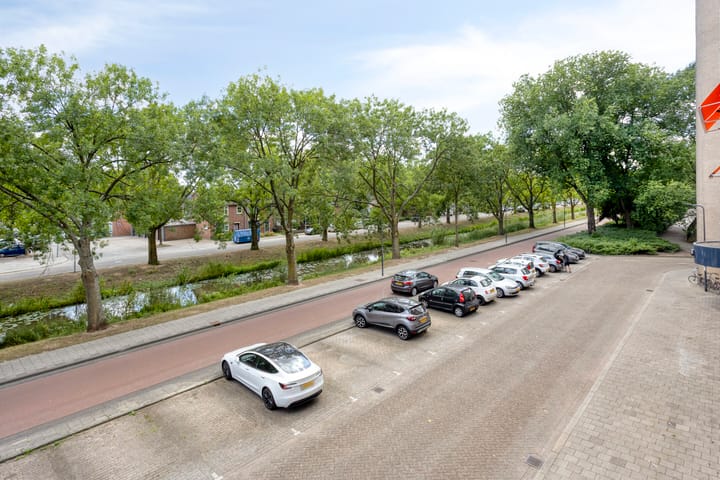 Foto 11 van Kruiskampsingel 343