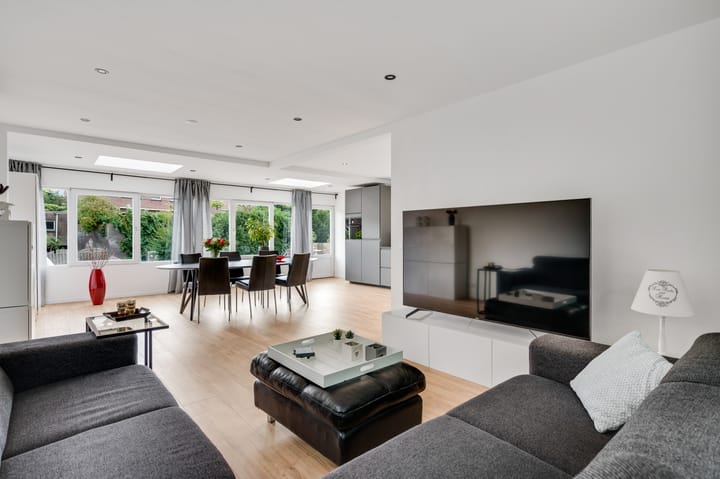 Foto 2 van Emmaweg 18