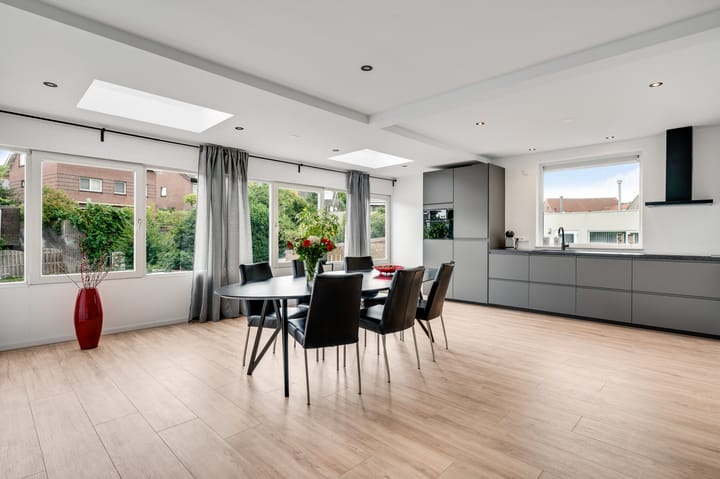 Foto 6 van Emmaweg 18