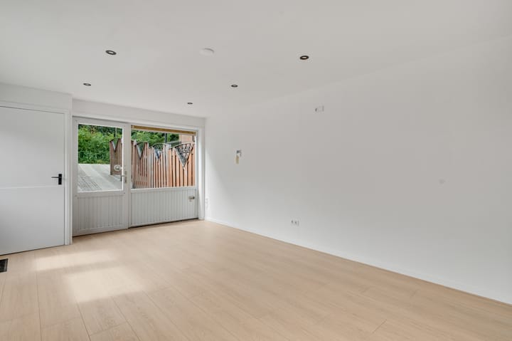 Foto 17 van Emmaweg 18