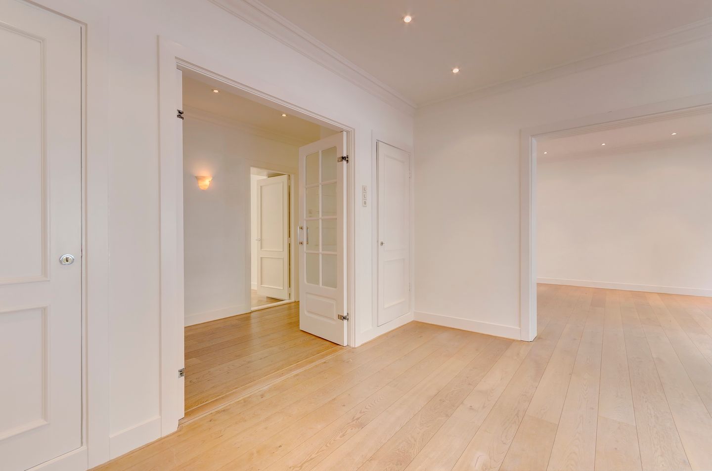 Photo 5 of Minervalaan 57-H