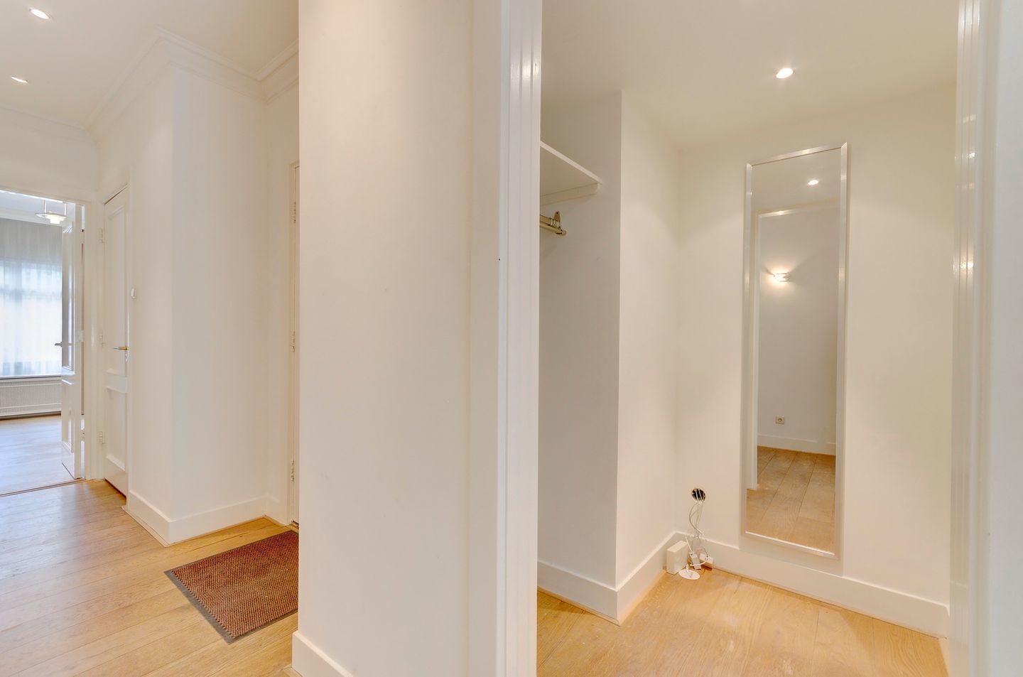 Photo 10 of Minervalaan 57-H