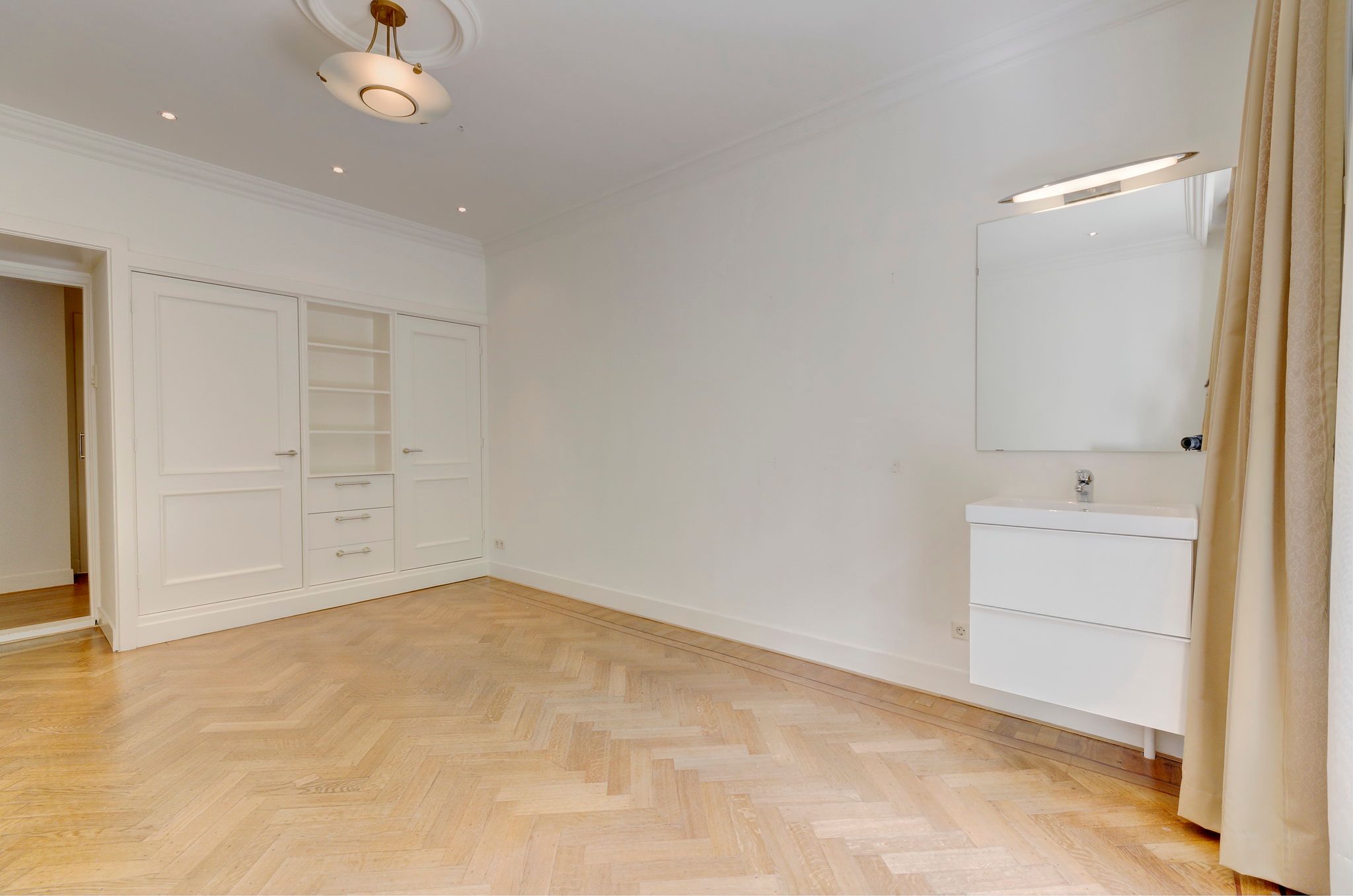 Photo 12 of Minervalaan 57-H