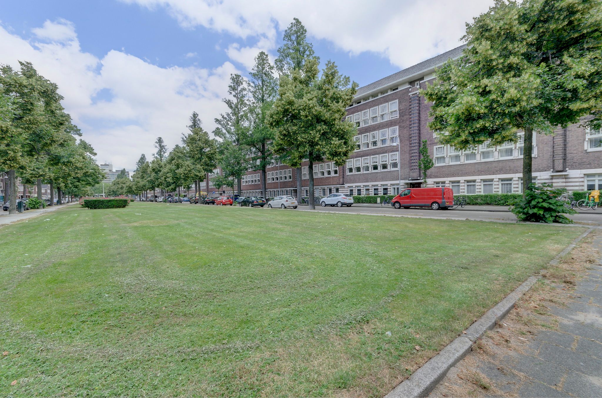 Photo 21 of Minervalaan 57-H