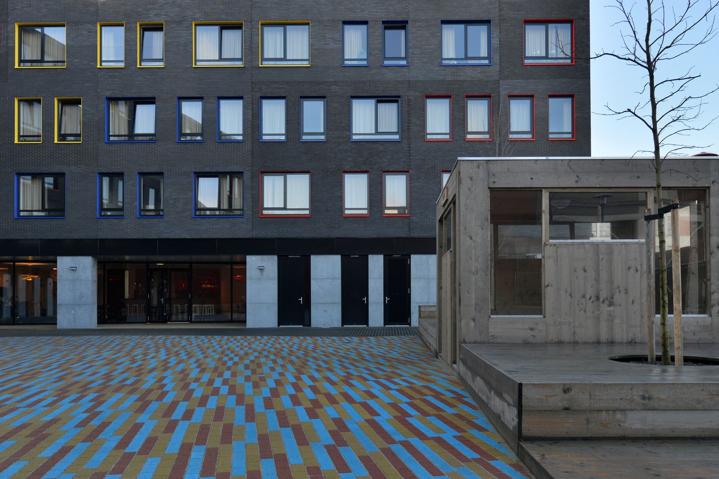 Bekijk foto 3 van Tramsingel 64
